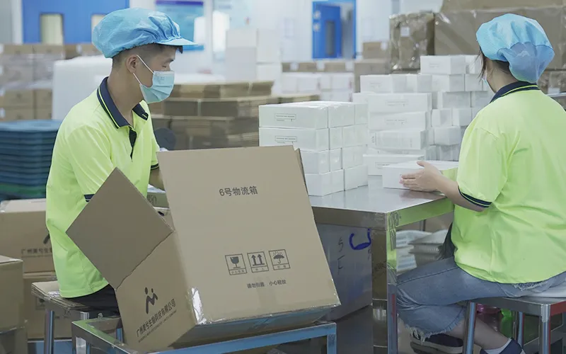 Carton packing